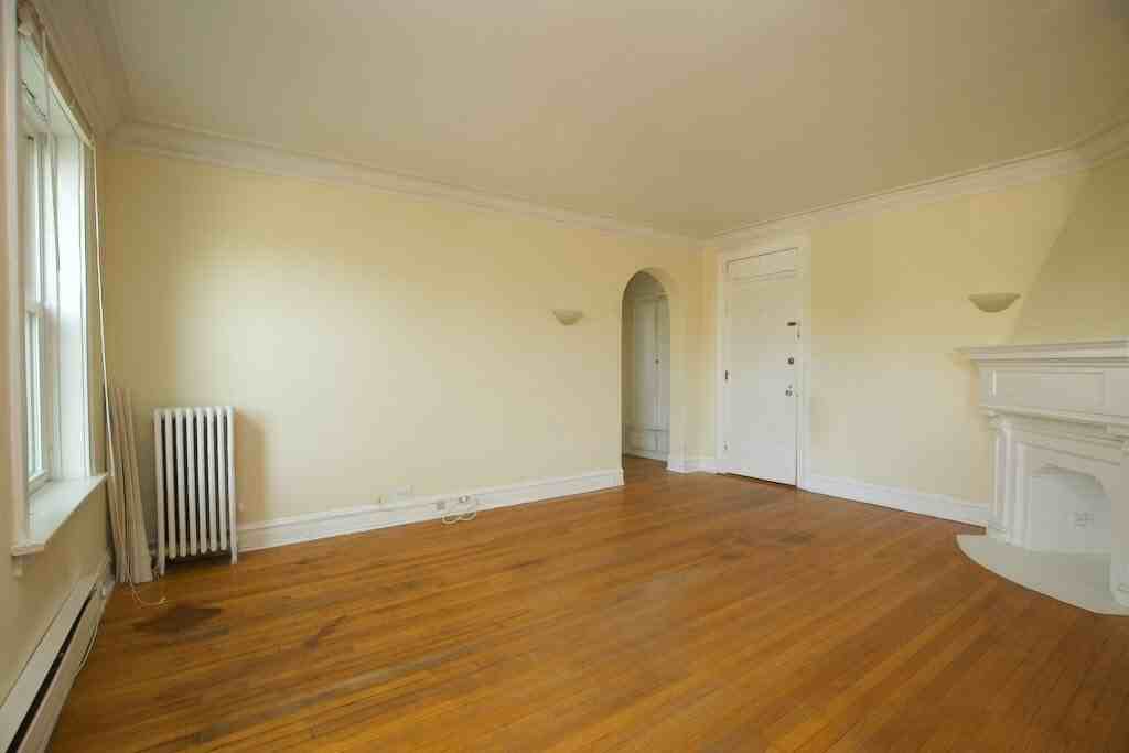 918 Green Bay Rd #2L - Photo 7 of 20