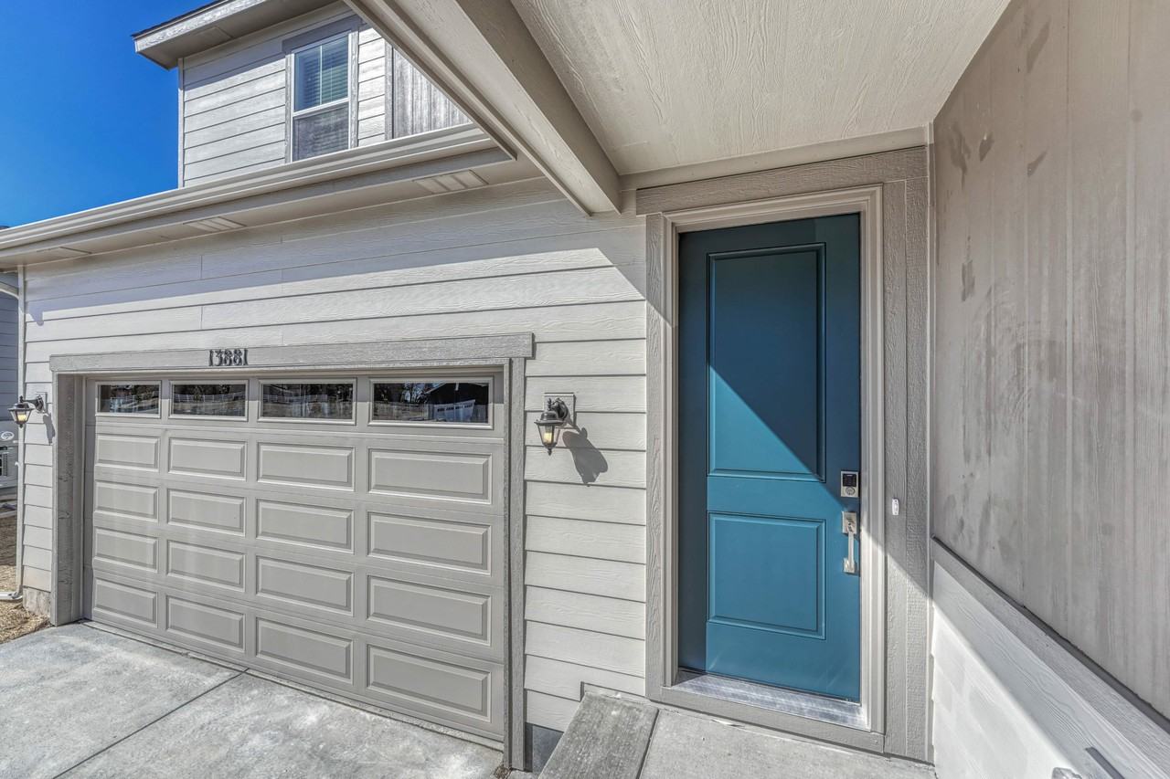 13881 Bunny Hop Ln - Photo 5 of 50