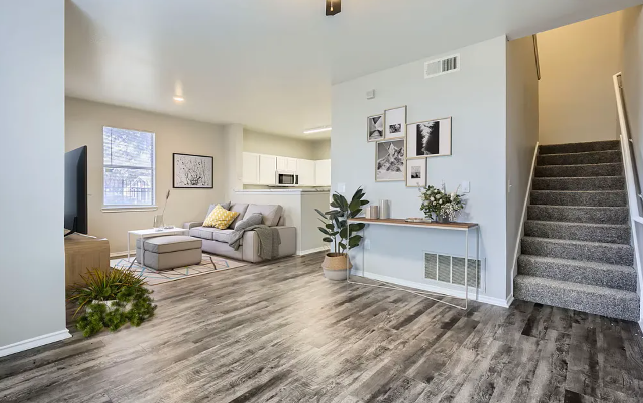 4722 Meadow St #3B - Photo 2 of 6