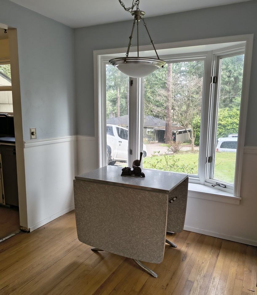 12617 10th Avenue Northeast - Photo 7 of 13