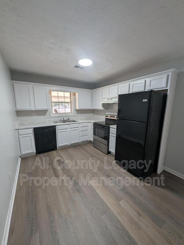 3321 Southridge Dr #A - Photo 2 of 8