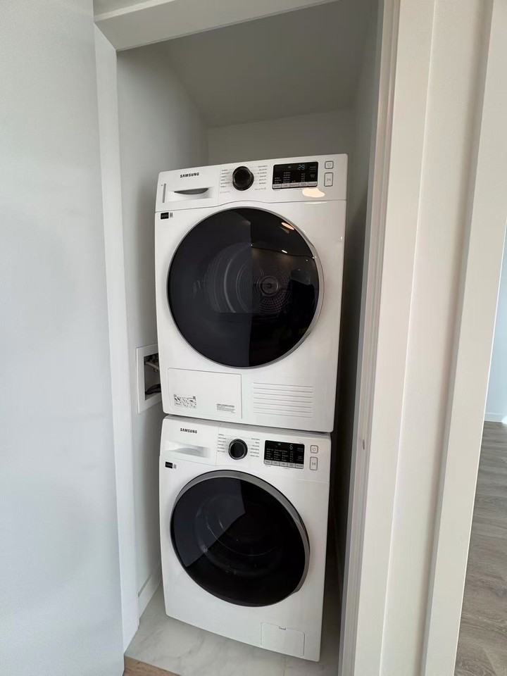 13738 Central Avenue #612 - Photo 7 of 9