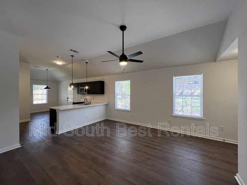 828 Restbrook Ave - Photo 5 of 16