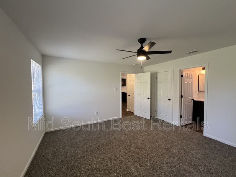 828 Restbrook Ave - Photo 6 of 16