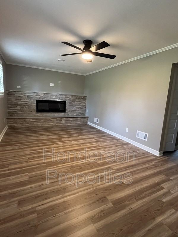 5906 Colchester Pl - Photo 4 of 16