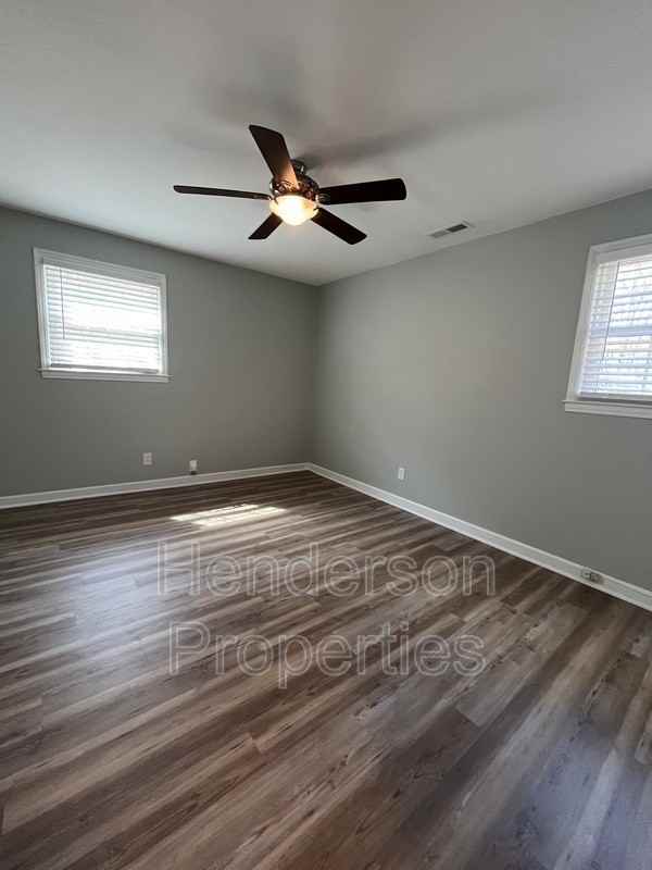 5906 Colchester Pl - Photo 5 of 16