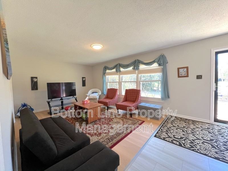 2534 Gum Wood Ct - Photo 4 of 30