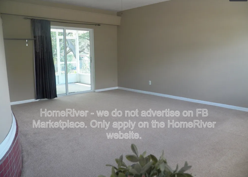 10711 N Ojus Dr - Photo 2 of 19