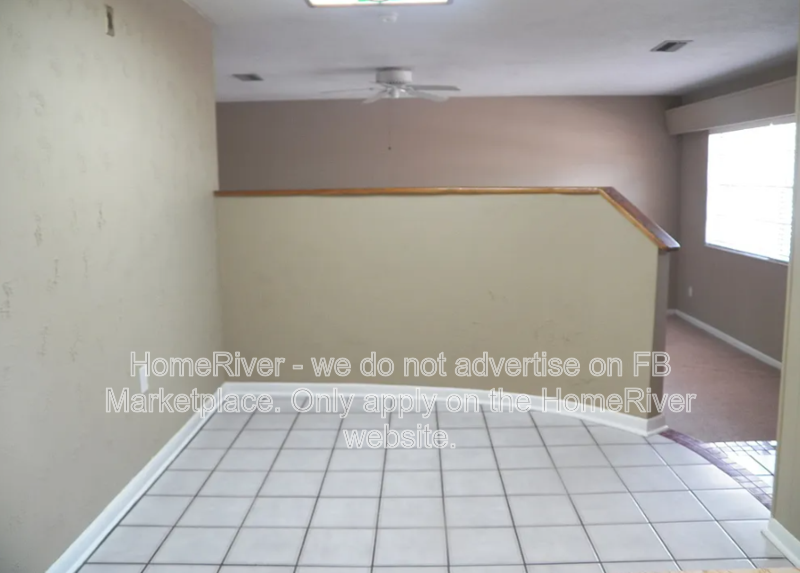 10711 N Ojus Dr - Photo 5 of 19