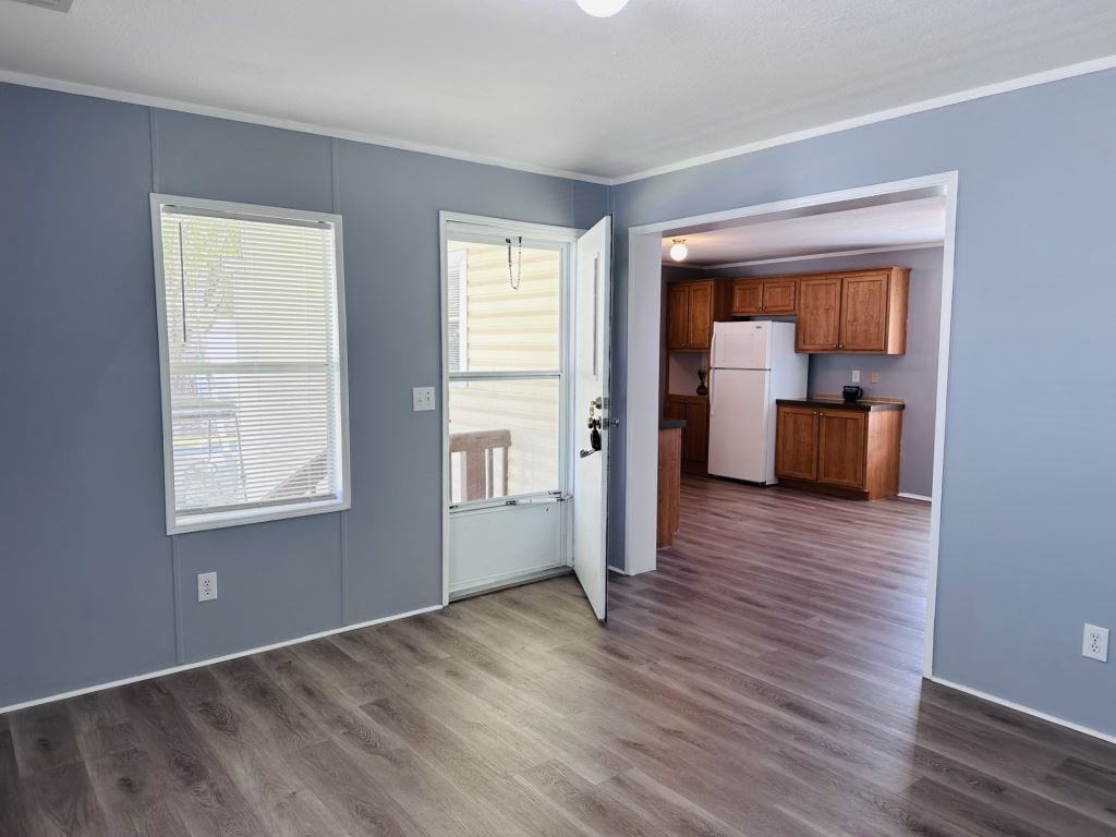 6414 Colonial Dr - Photo 3 of 24