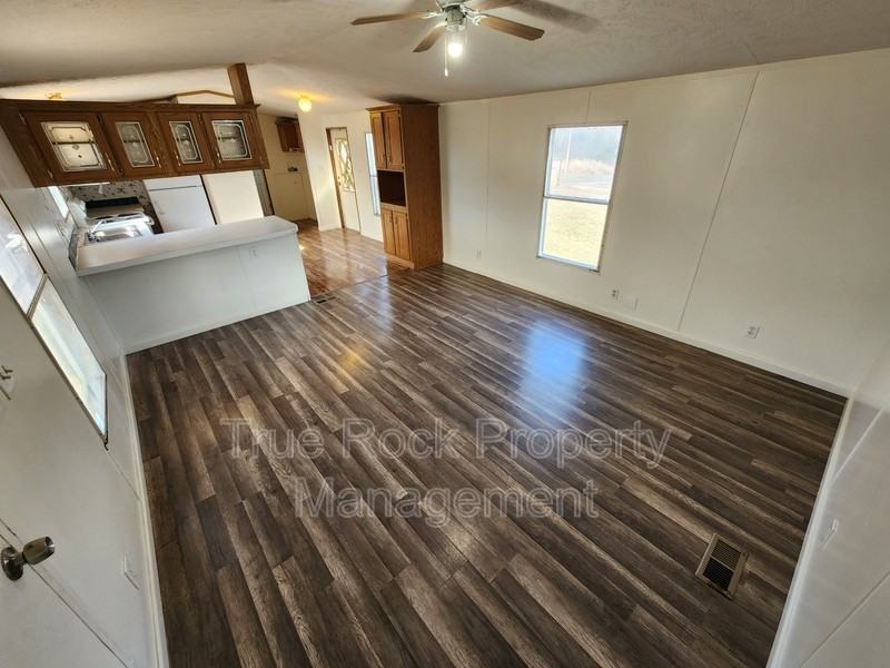 13900 County Road 3592 - Photo 3 of 12