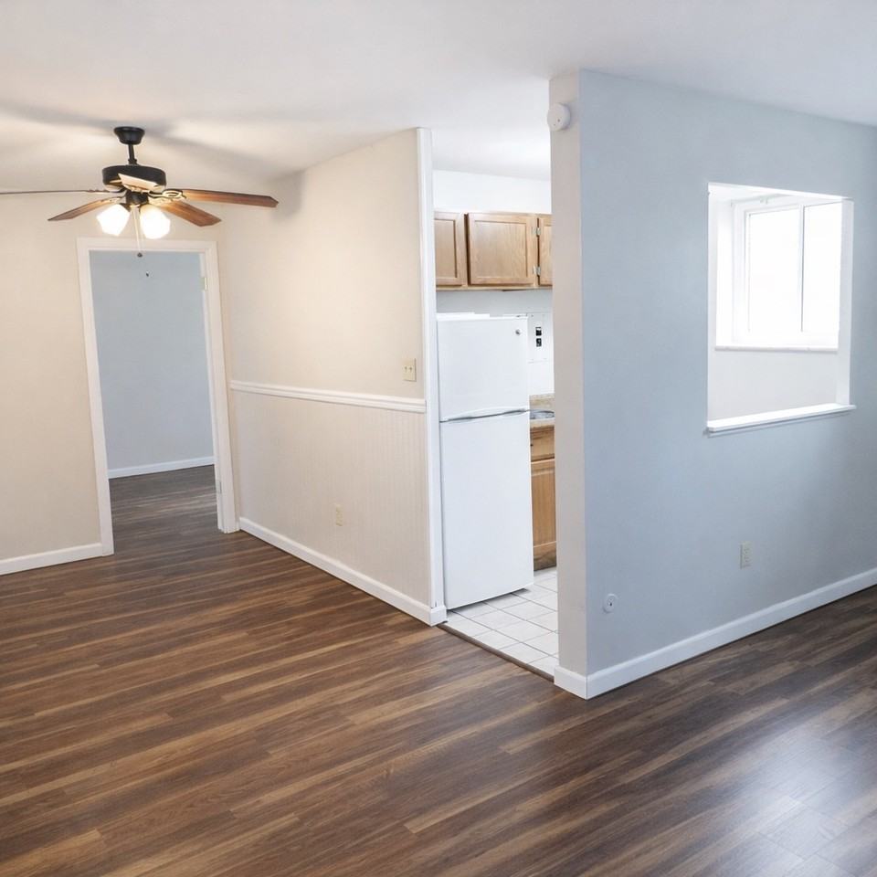 BRITTANY APTS -- 042 - Photo 3 of 15