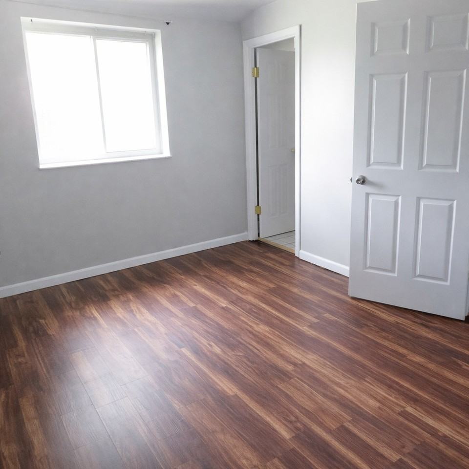 BRITTANY APTS -- 042 - Photo 6 of 15