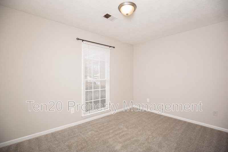 2838 White Chapel Dr - Photo 7 of 13