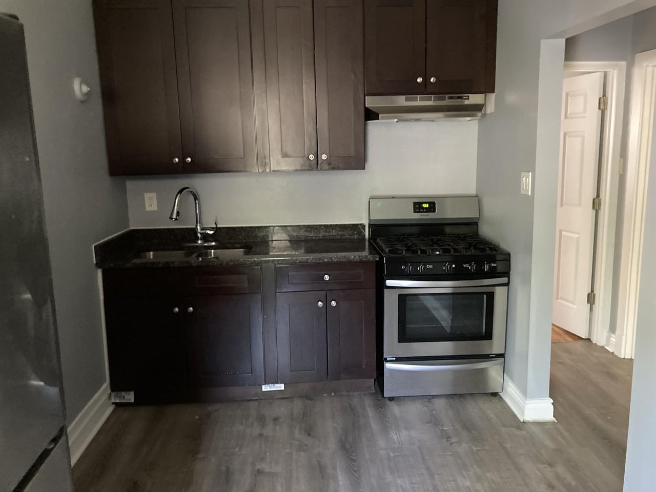 4817 S King Drive - Photo 3 of 21