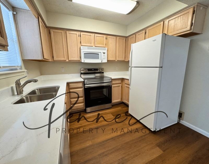 4617 Ne Whispering Winds Dr #C - Photo 5 of 10