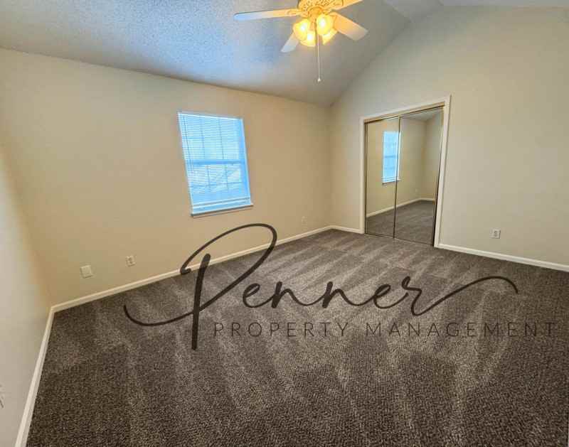 4617 Ne Whispering Winds Dr #C - Photo 6 of 10