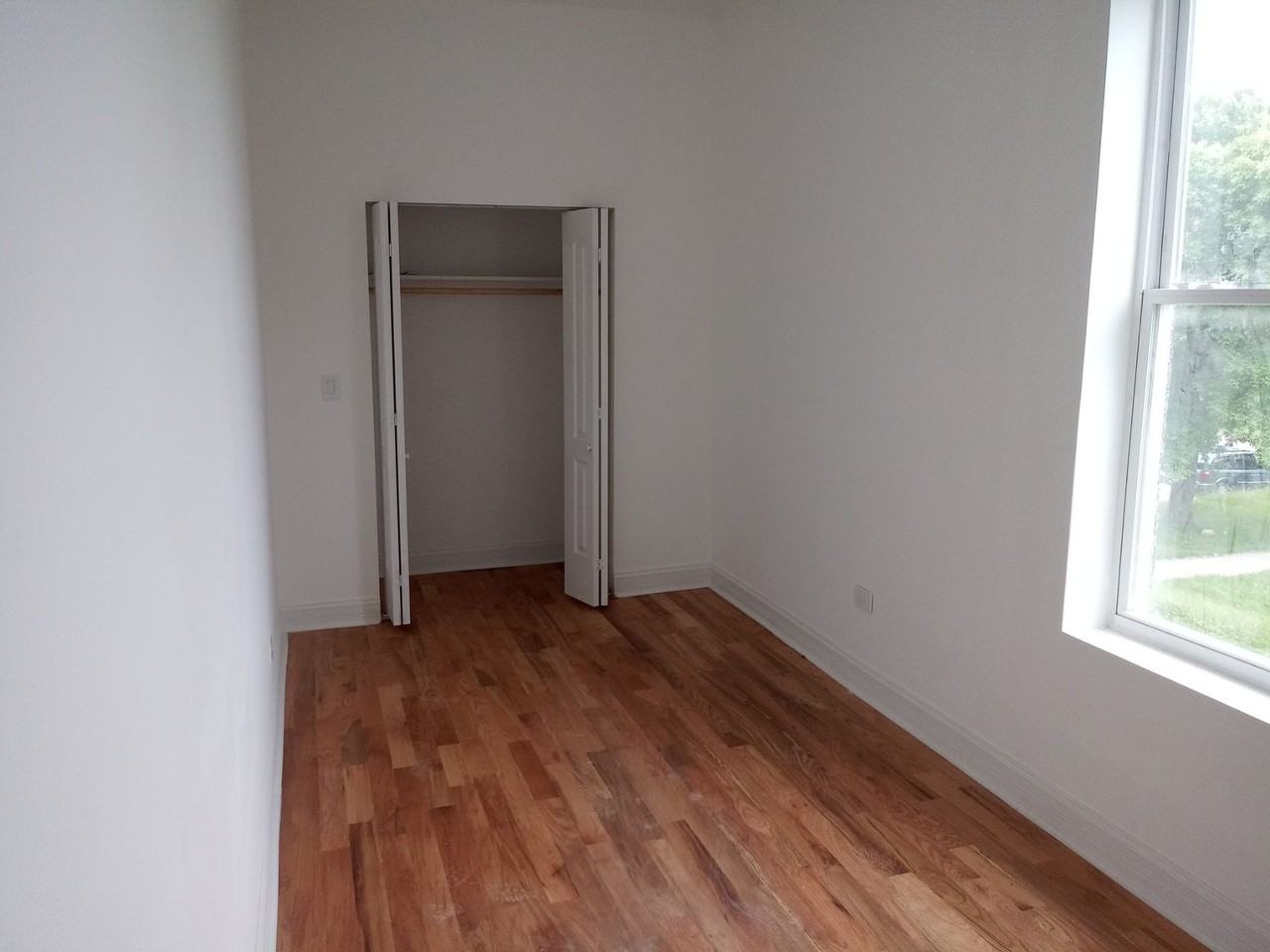 5147 S Prairie (AXONAS) - Photo 5 of 7