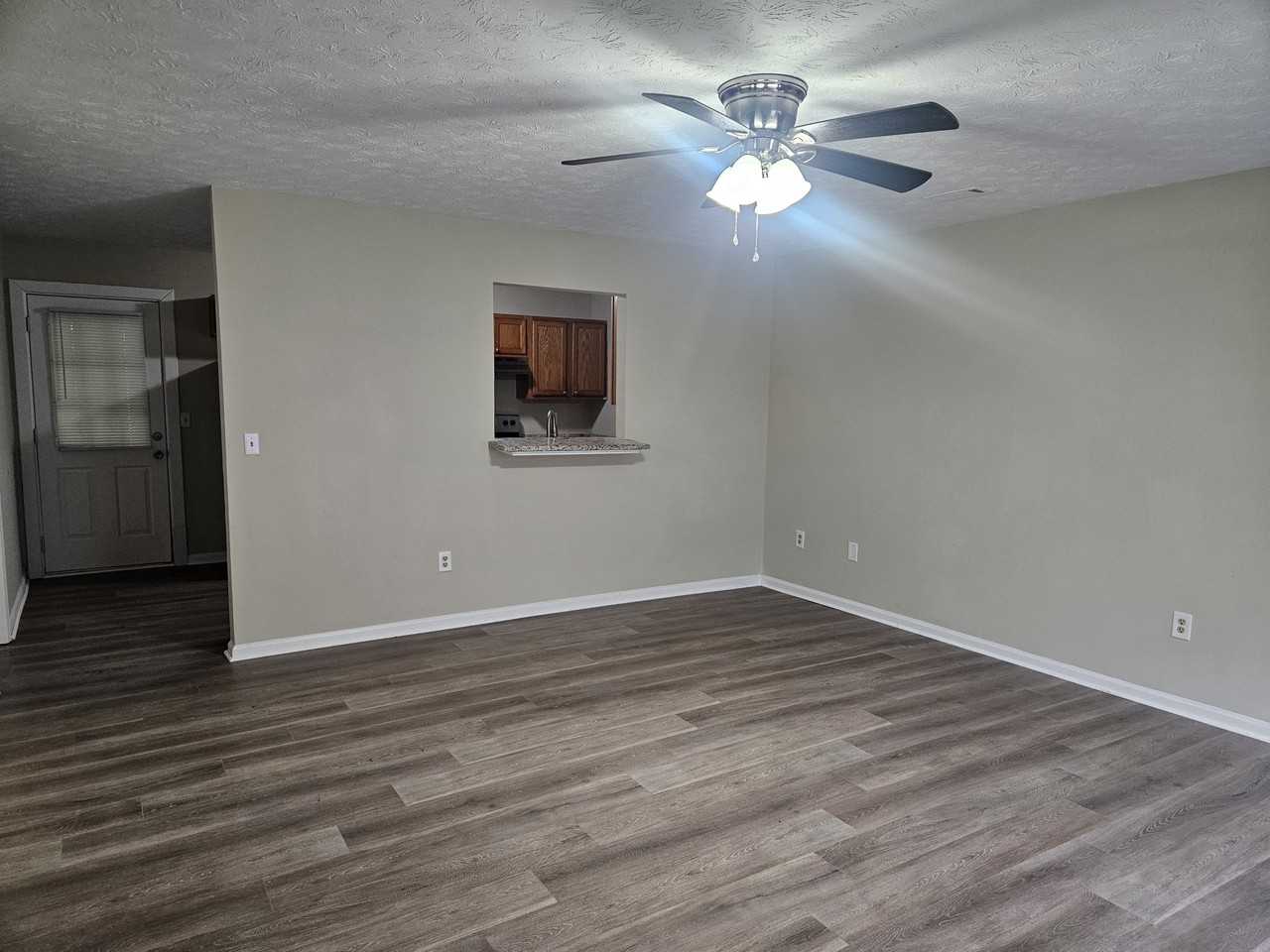 Madison Square - Photo 2 of 14