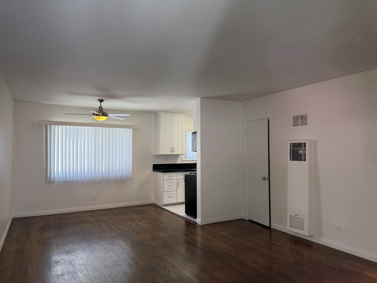 2700 Abbot Kinney Boulevard #6 - Photo 3 of 17