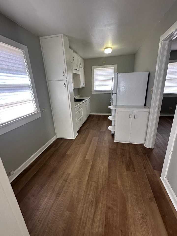 813 Weatherly Street - Photo 4 of 4