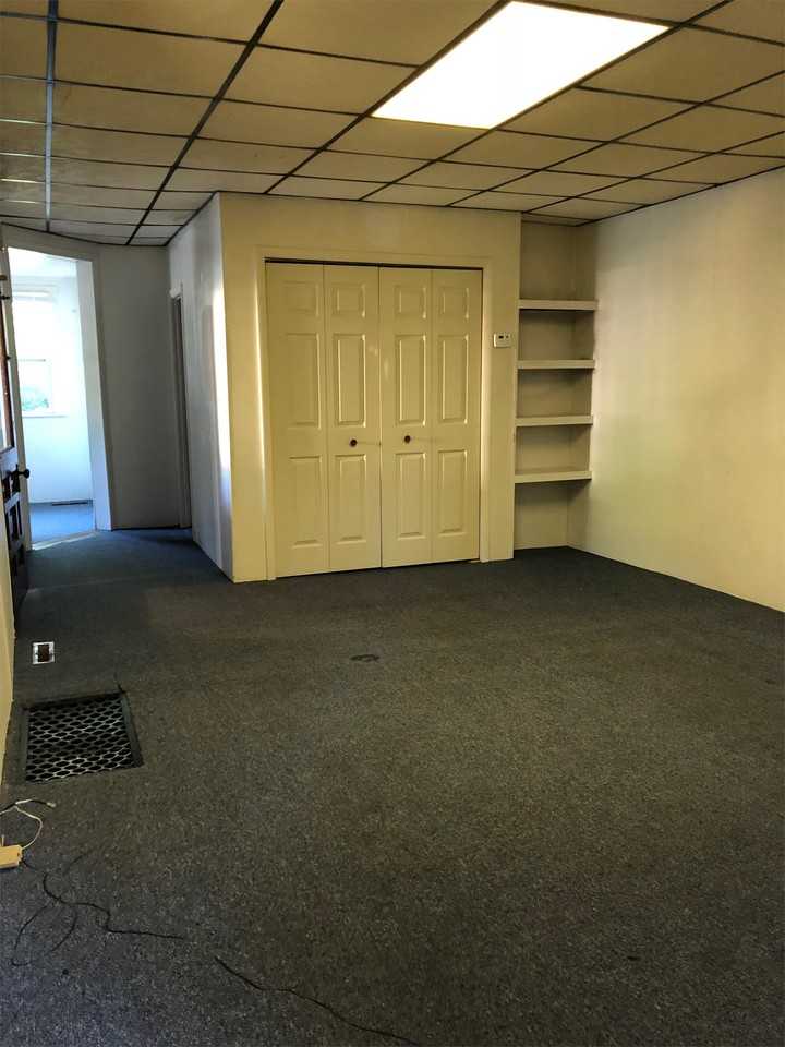 501 S University - Photo 3 of 10