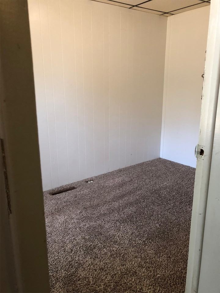 501 S University - Photo 4 of 10