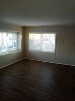 1021 East Broadway Street - Photo 5 of 12