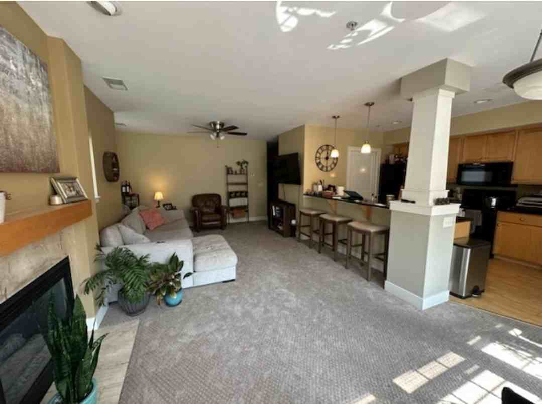 1766-1812 N. Warren Avenue - Photo 4 of 8