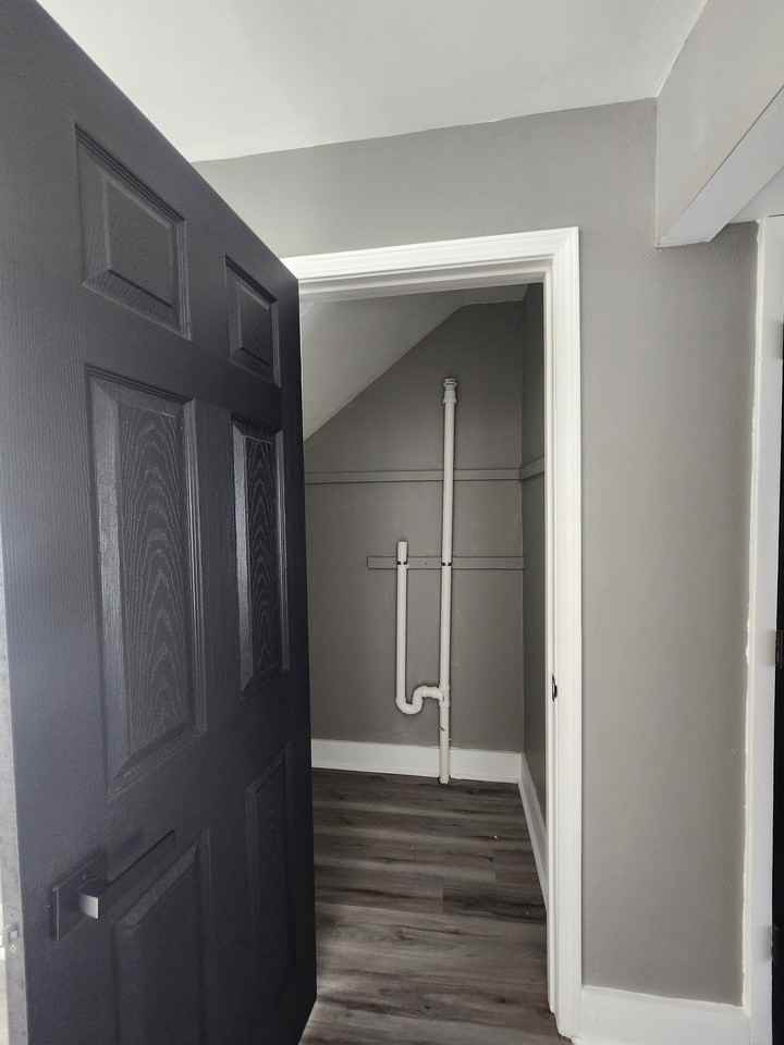 Mansard Square Drive - Photo 4 of 16