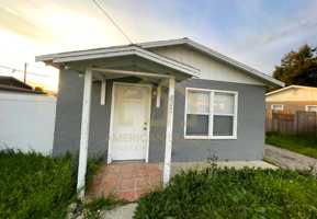 featured image of 827 N O St