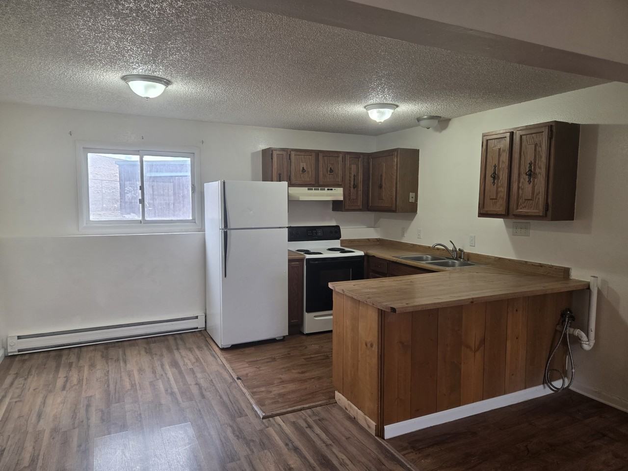 207 West Rosebud Avenue - Photo 3 of 12