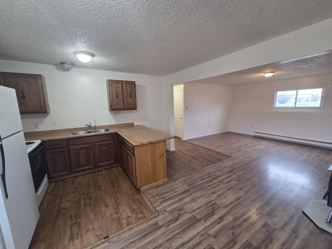 207 West Rosebud Avenue - Photo 4 of 12