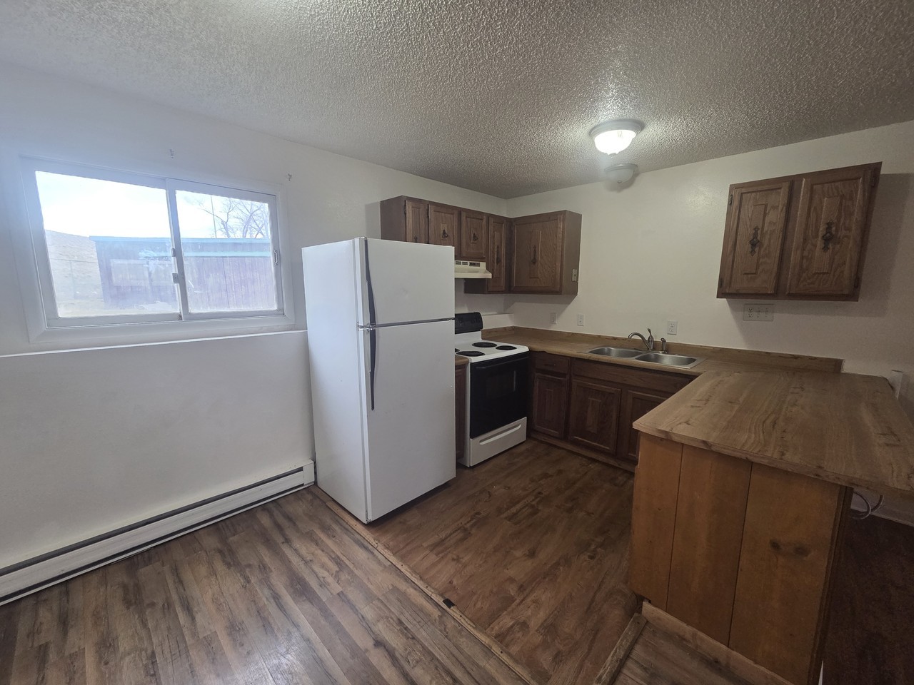 207 West Rosebud Avenue - Photo 5 of 12