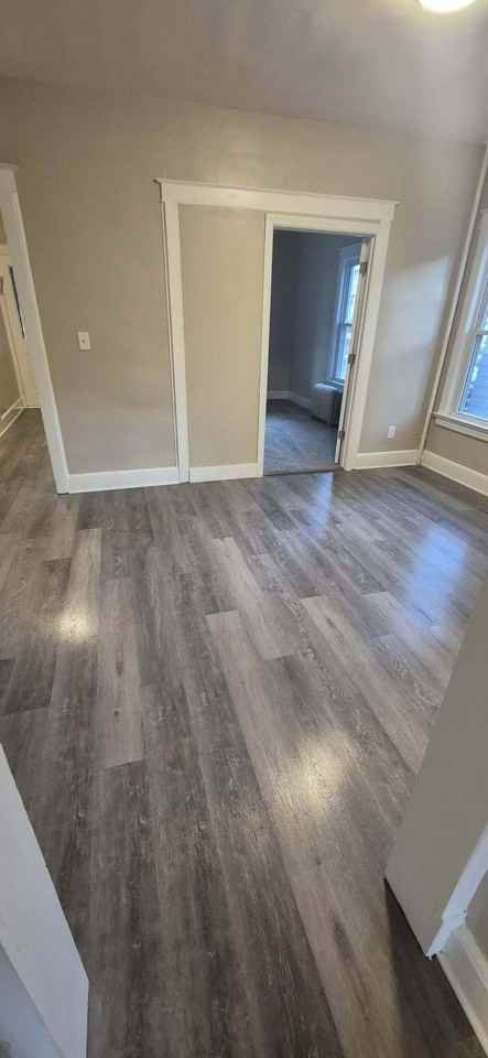 169 Helen Street - Photo 7 of 11