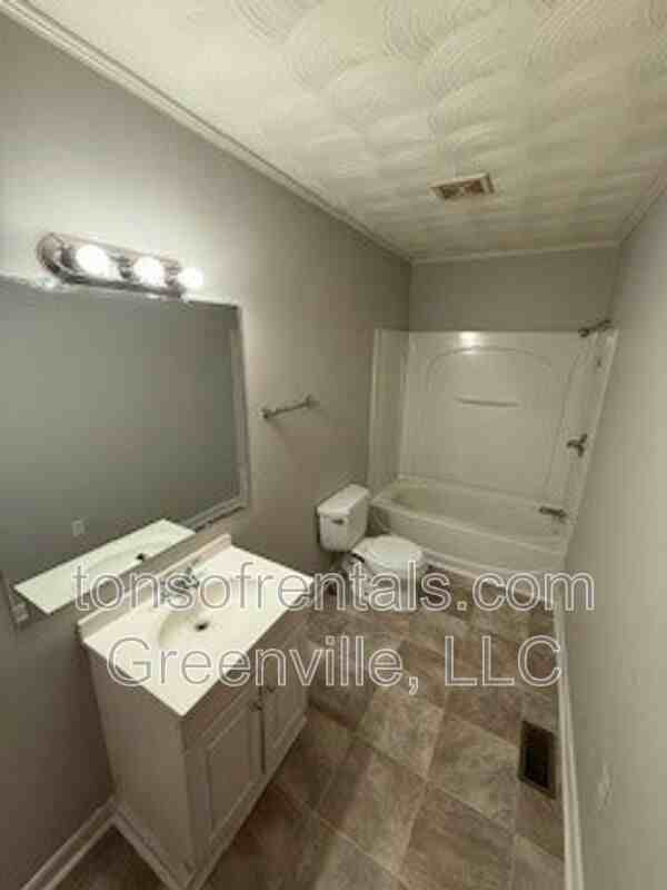 113 Pineview Rd - Photo 7 of 10