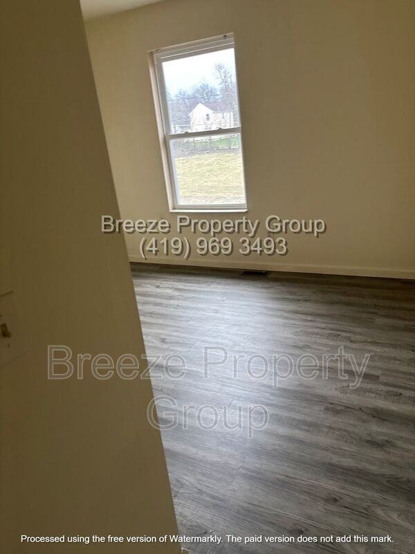 434 Chicago Ave - Photo 3 of 10