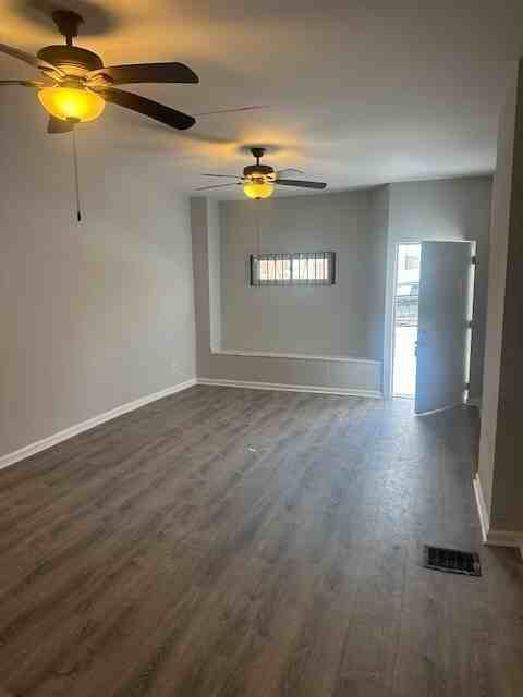 868 East Locust Avenue - Photo 6 of 11