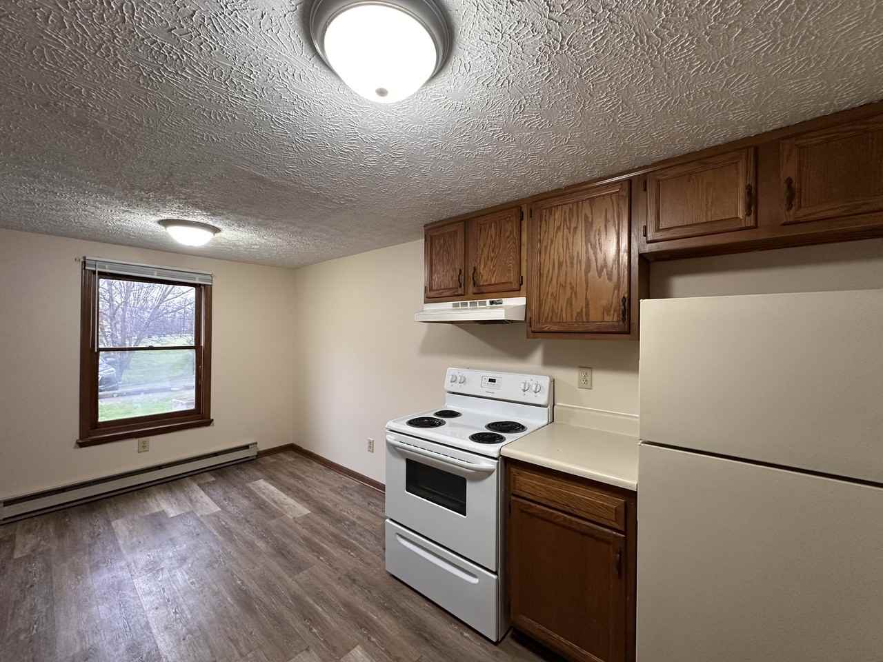 Heritage Square Apartments - Photo 3 of 8