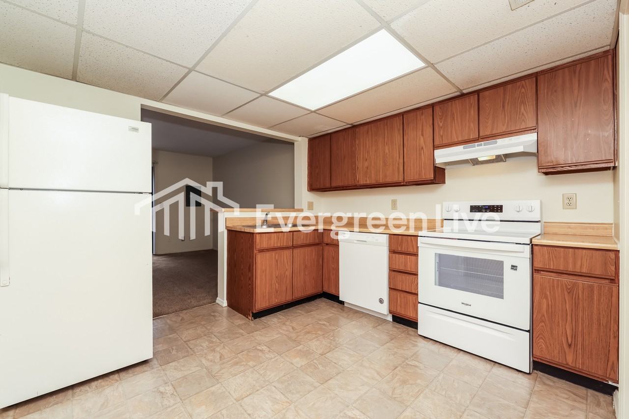 6386 Nightwind Ct - Photo 6 of 15