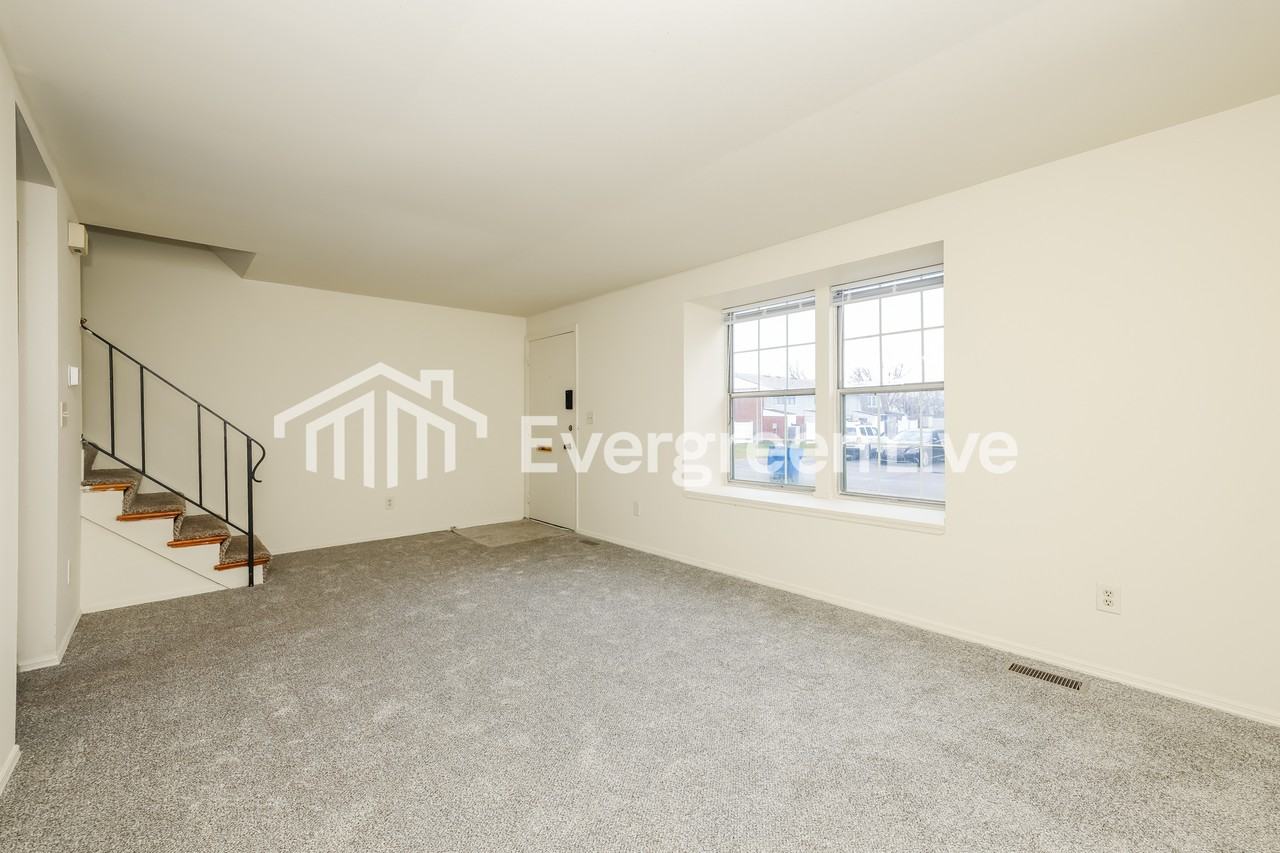 7560 Mount Hood - Photo 5 of 15