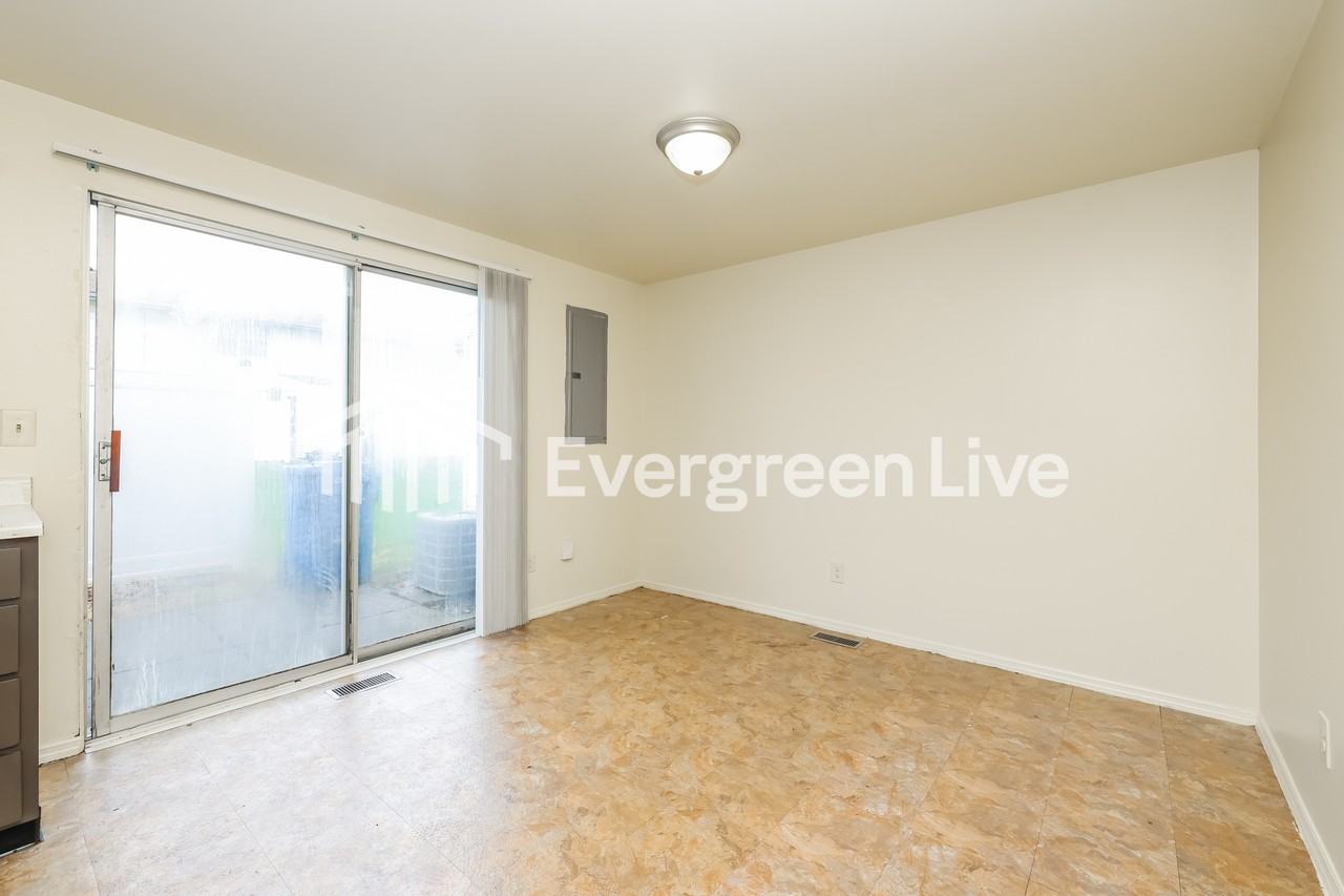 7560 Mount Hood - Photo 6 of 15