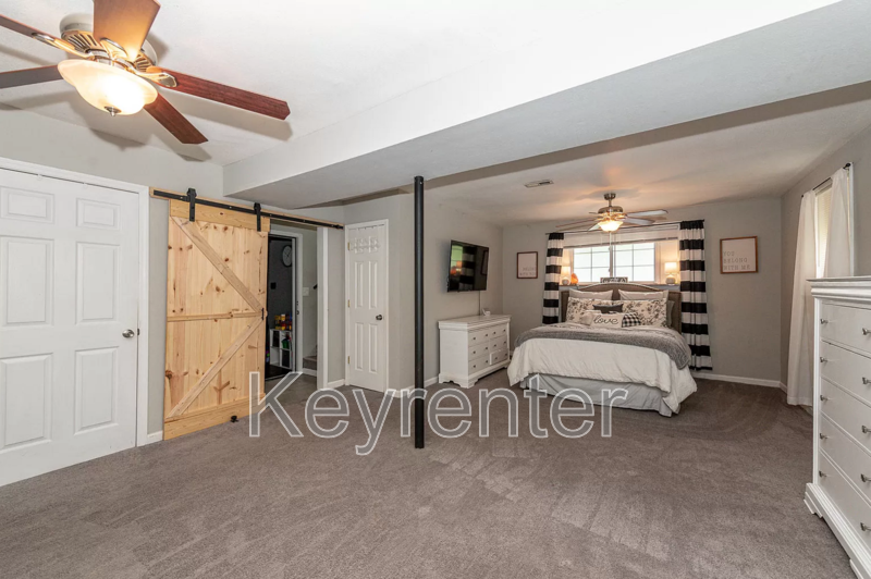 2152 Ridgecrest Dr - Photo 6 of 23