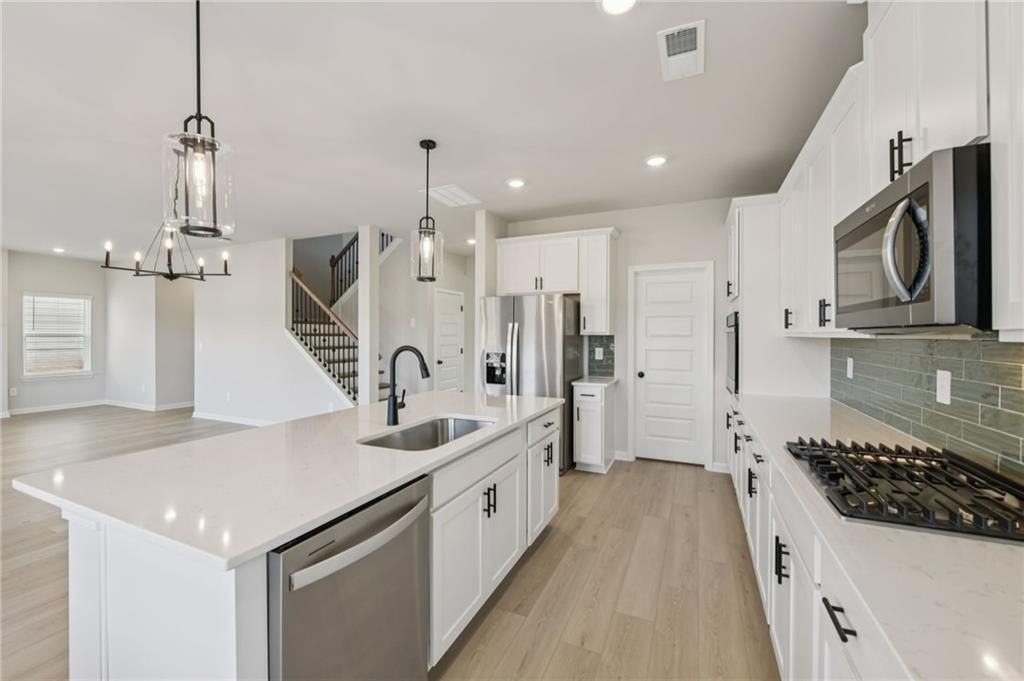 2968 2968 Sweet Red Circle - Photo 5 of 19