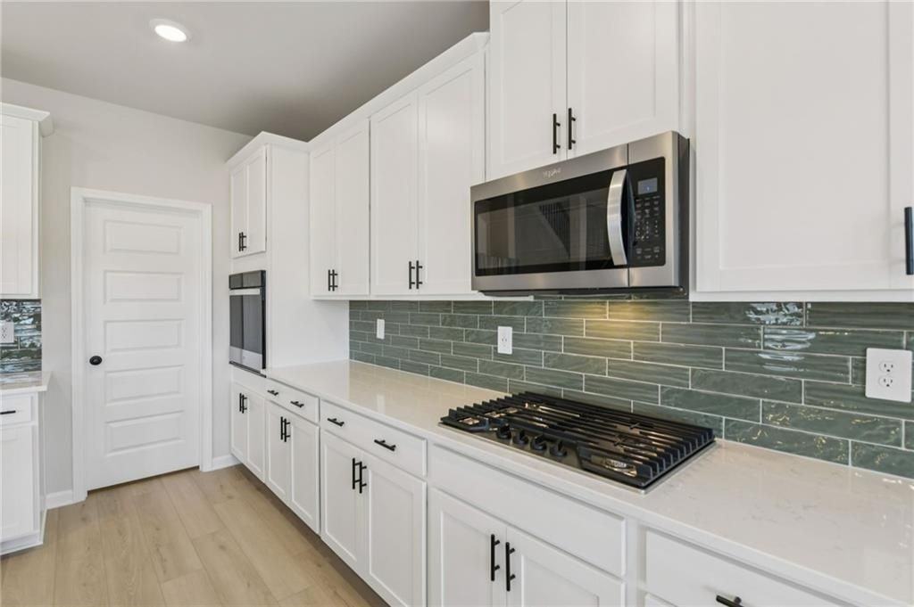 2968 2968 Sweet Red Circle - Photo 6 of 19