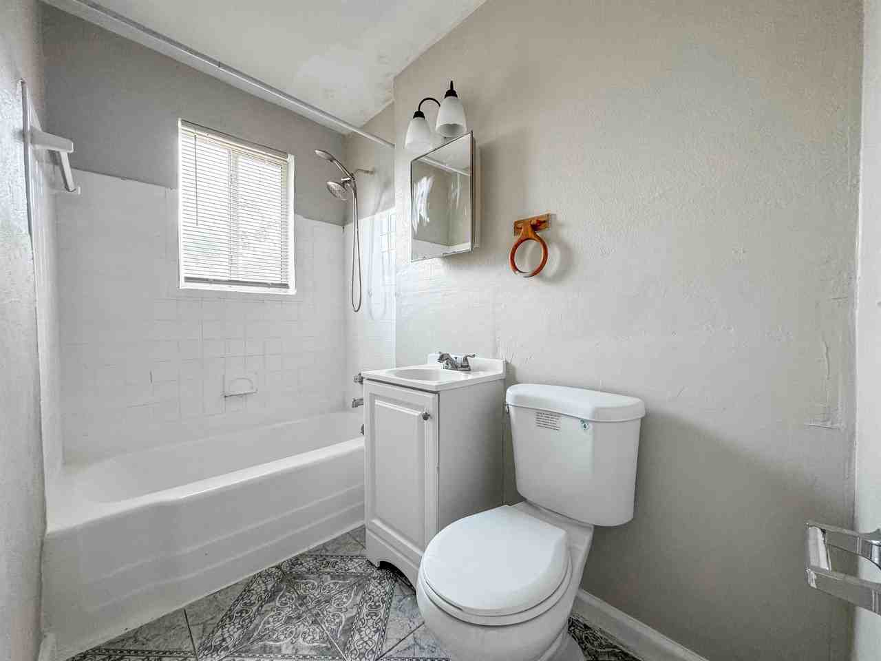 1010 9th Street - Photo 7 of 18