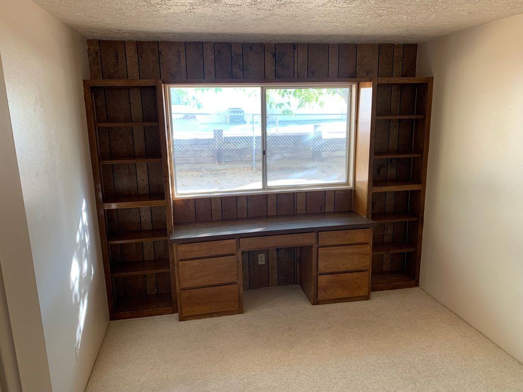 7555 Victoria Ave - Photo 6 of 9