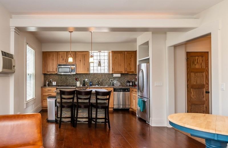 404 S 5th Ave #3 - Photo 3 of 9