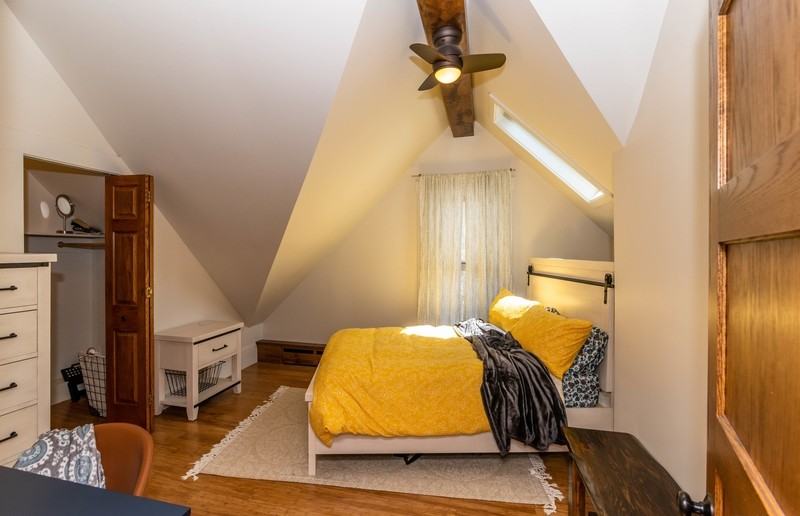 404 S 5th Ave #3 - Photo 5 of 9