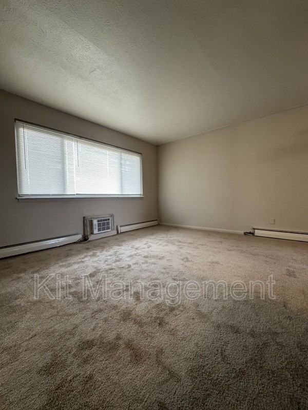 4836 Douglas Rd #6 - Photo 6 of 6